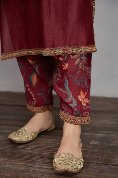 Sanobar Paakizah Kurta Set