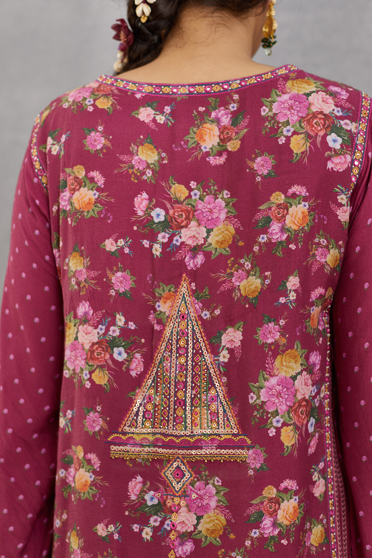 Manika Bushra Kurta Set