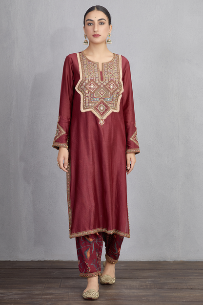 Sanobar Paakizah Kurta Set