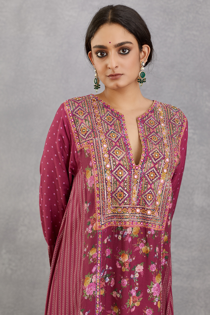 Manika Bushra Kurta Set