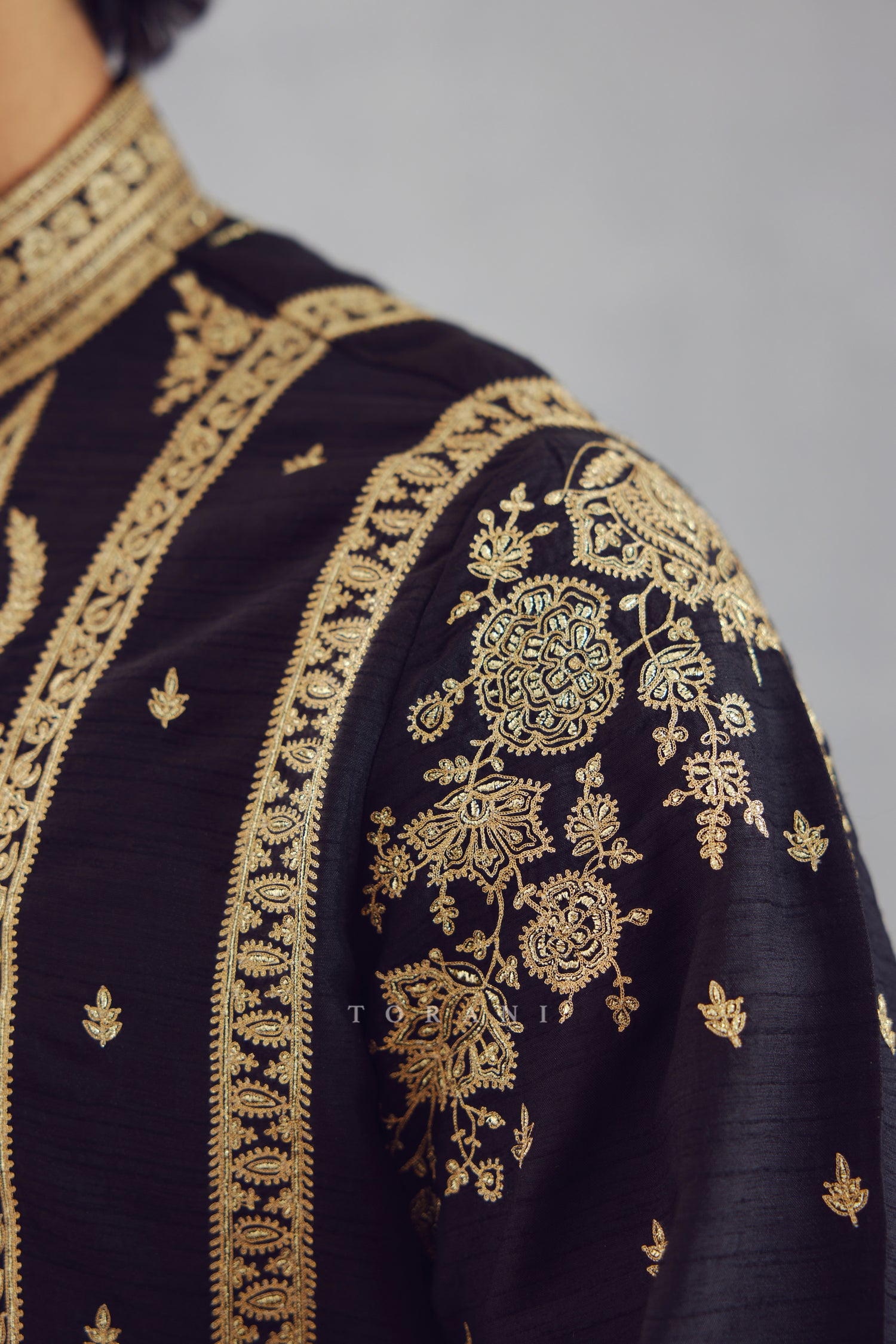 Gulghast Amogh Kurta Set