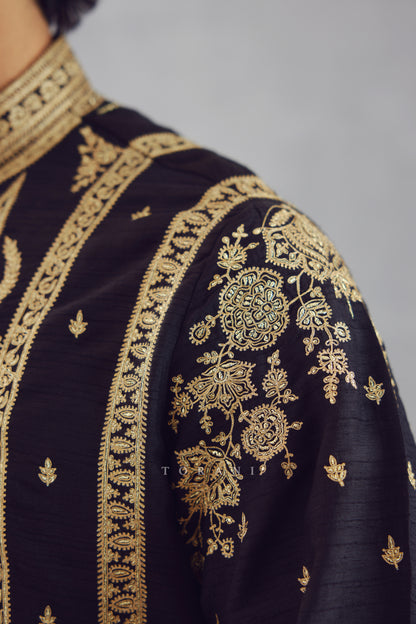 Gulghast Amogh Kurta Set