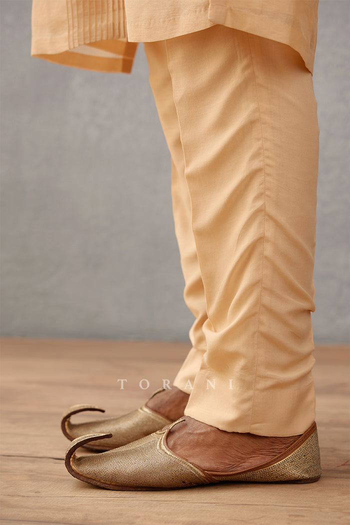 Kasturi Aalok Jacket Set