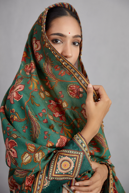 Sheesham Paakizah Kurta Set