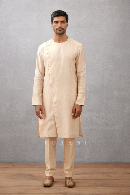 Kasturi Aadav Kurta Set