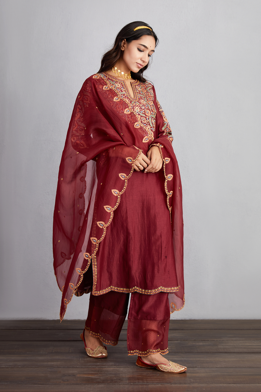 Sanobar Sehmat Kurta Set
