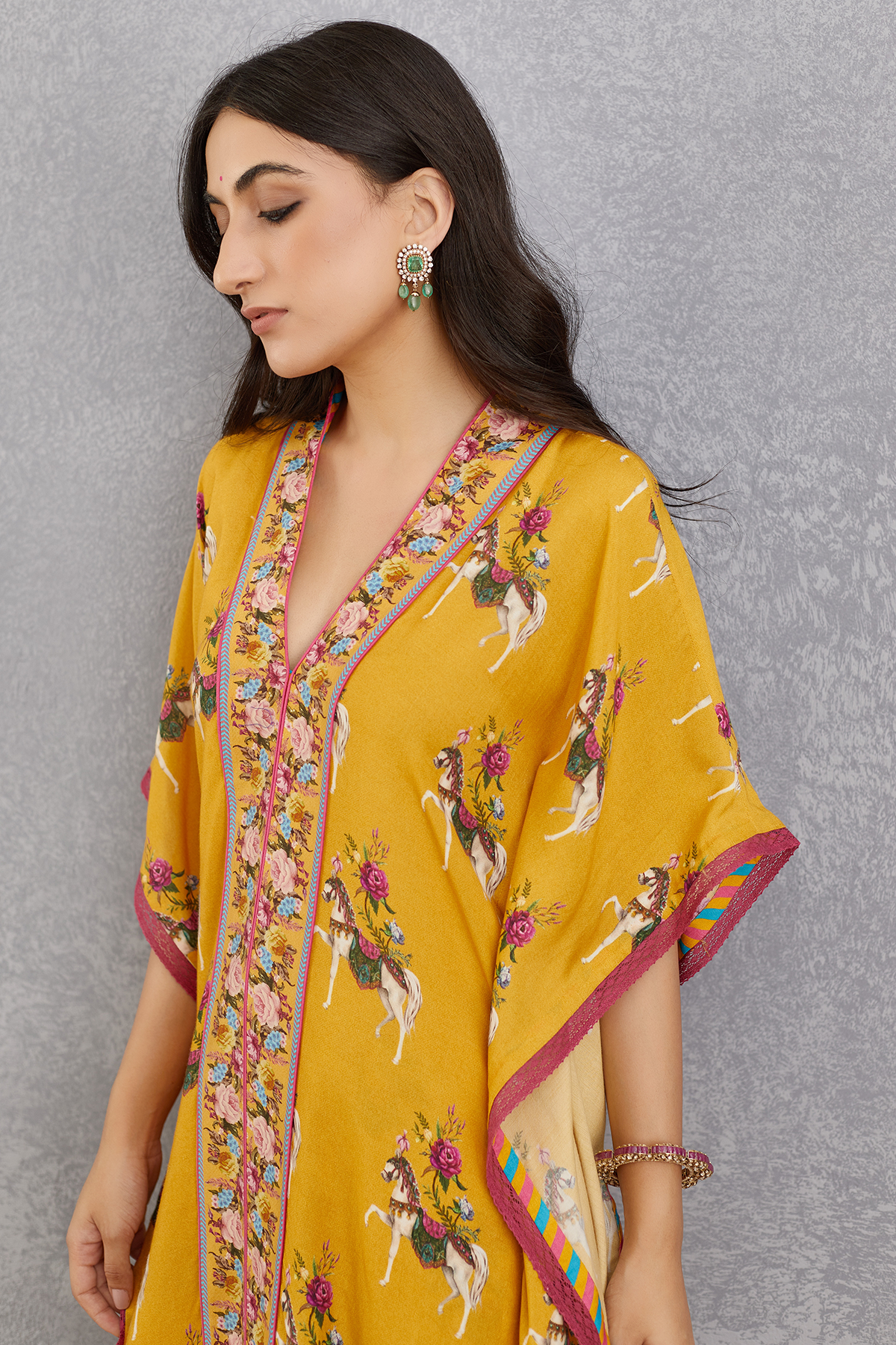 Sunehra Aqsa Kaftan Set