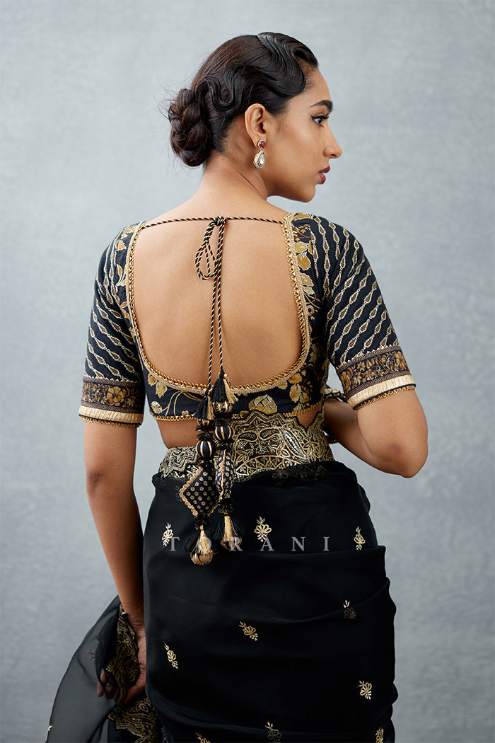 Shruti Hassan in our Gulghast Huma Saree Set