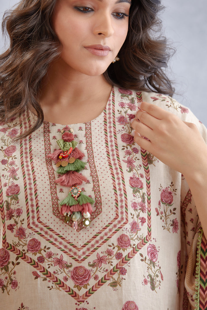 Kasturi Aarfa Kaftan