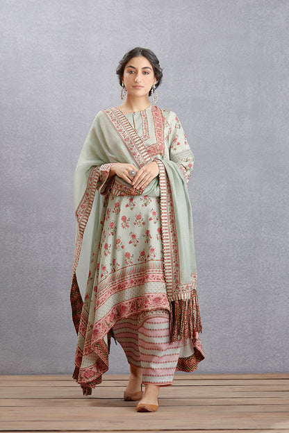 Jaituni Tarangini Odhni