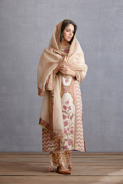 Kasturi Abhidah Odhni