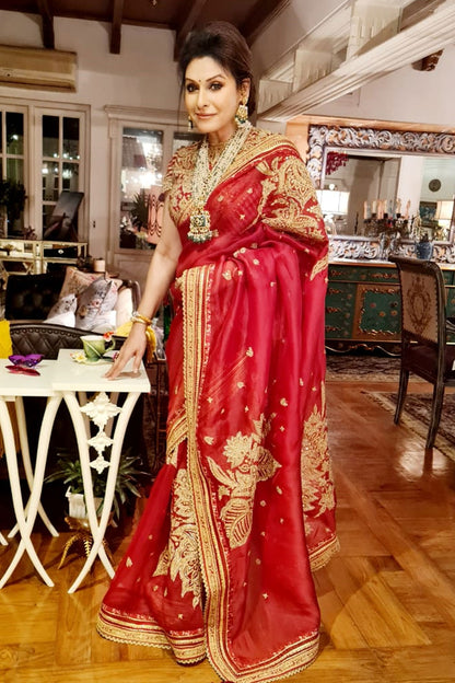 Dr. Zareen Delawar Hussain In Our Sindoori Taashi Saree Set