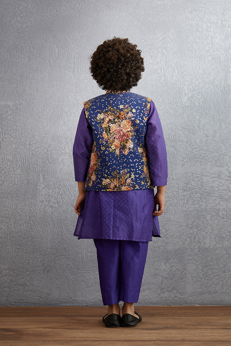 Jamuni Qasiba Sitara Bandi Set