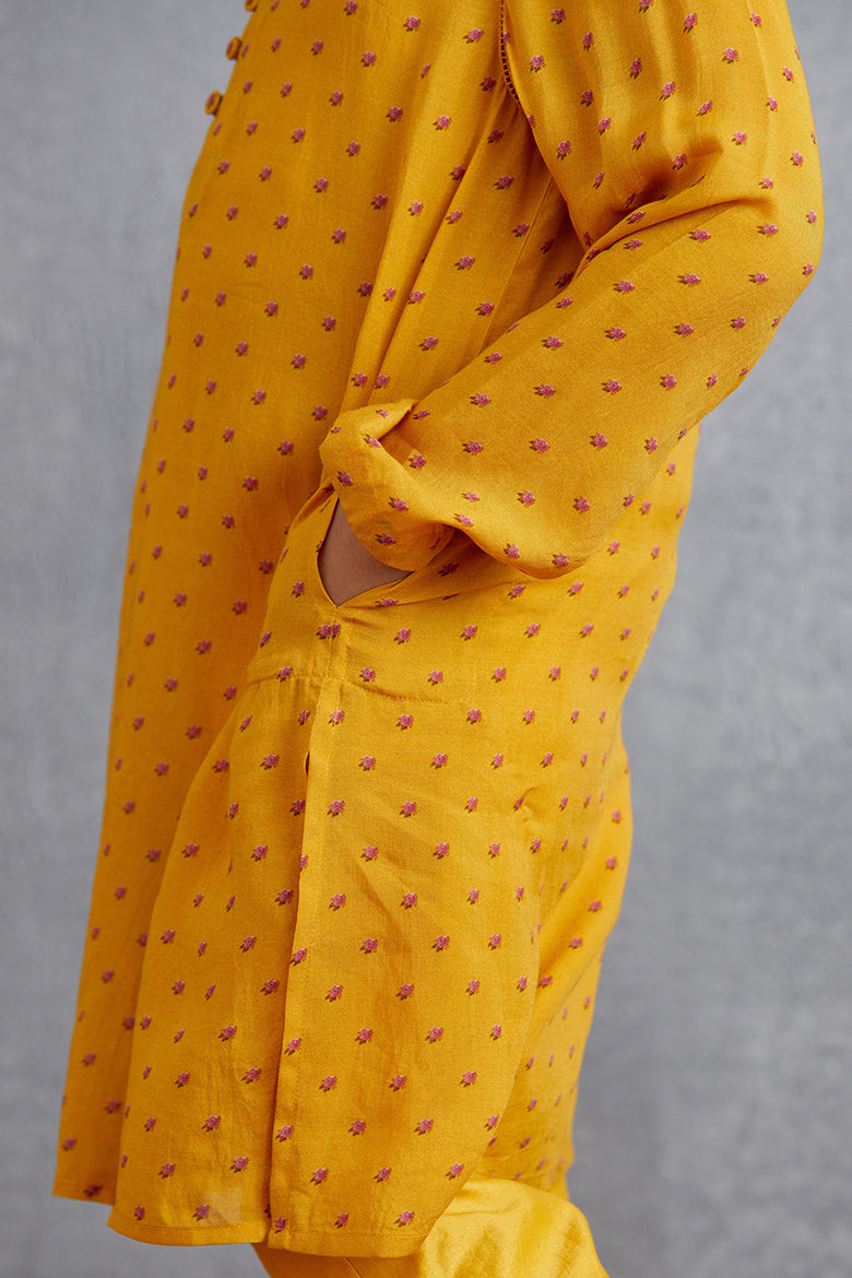 Sunehra Yaman Kurta Set