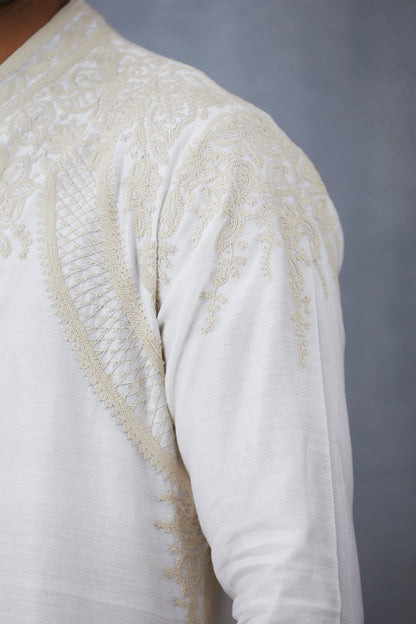 Swetah Aazim Dhoti Set