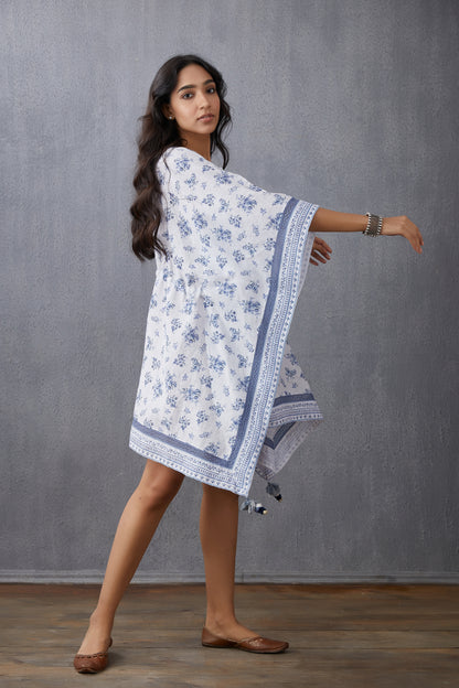 Neeli Gul Booti Rhia Kaftan