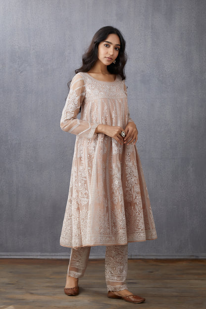 Neera Kalidaar Paavni Kurta Set