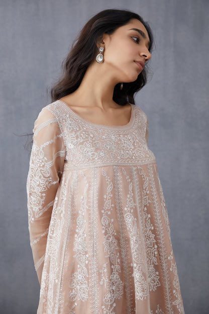 Neera Kalidaar Paavni Kurta Set