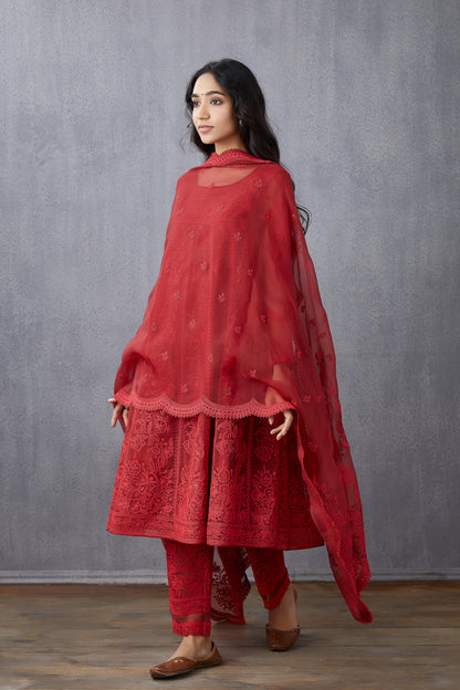 Surkh Kalidaar Paavni Kurta Set