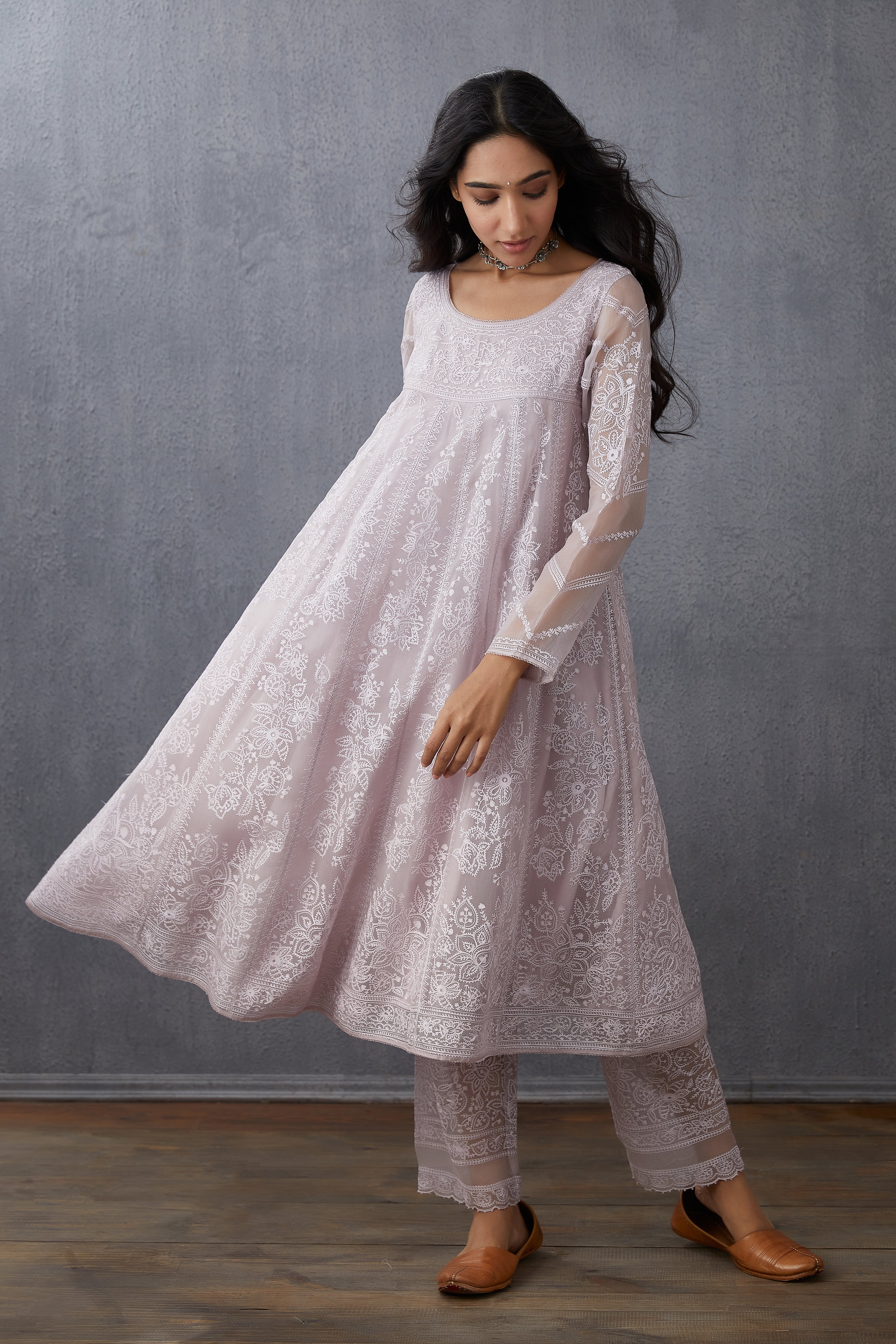 Bakaayan Kalidaar Paavni Kurta Set