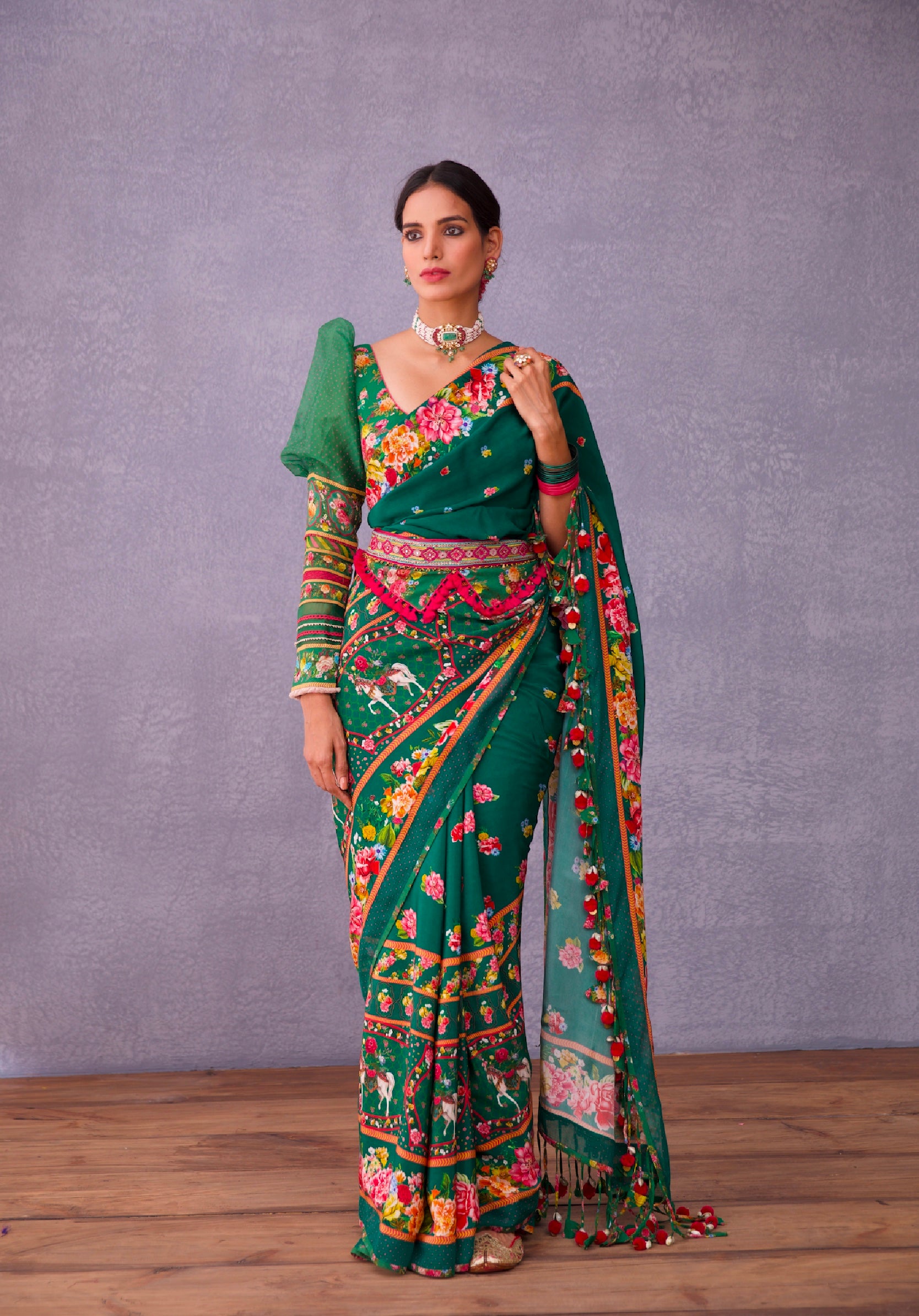 Panna Gulshan Kamarbandh