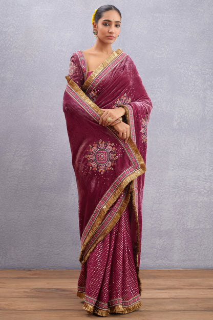 Manika Agahni Saree